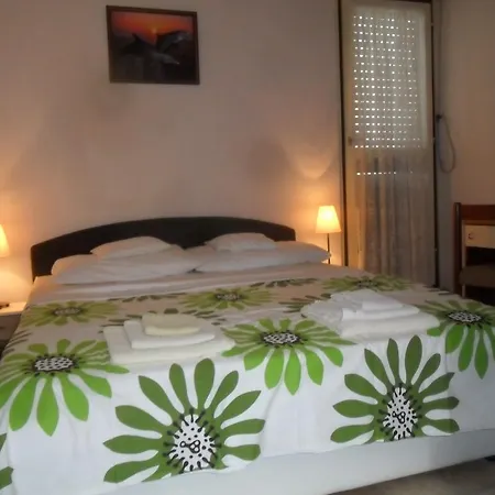 Appartement Batovanja *